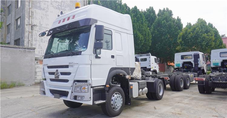Dangote Howo 336 Tractor Truck 4x2 for Sale In Nigeria